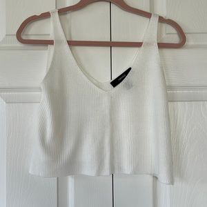 Forever 21 white knit sweater cropped tank size small